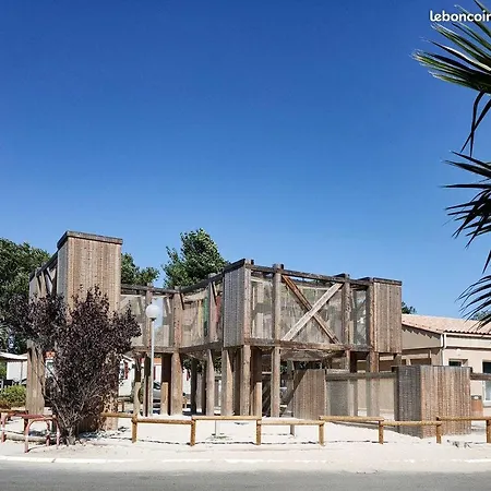 Mobil Premium L048 Campsite Narbonne