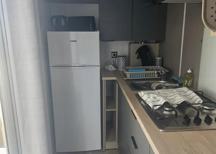 Mobil Premium L048 Campingplatz Narbonne